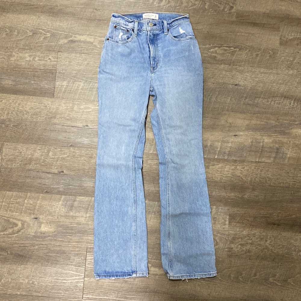 Abercrombie 70s Vintage Flare Ultra High Rise